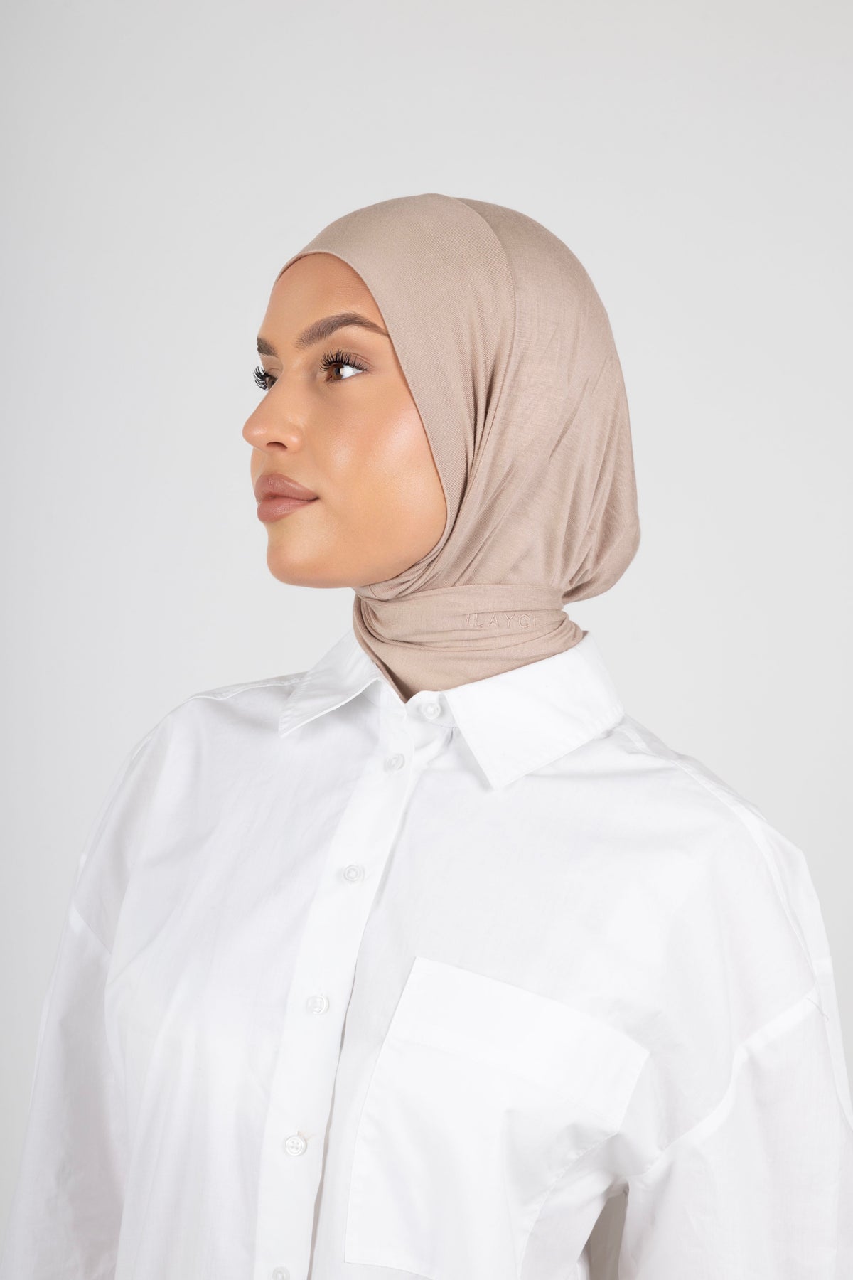 Magnetique Hijab | Latte