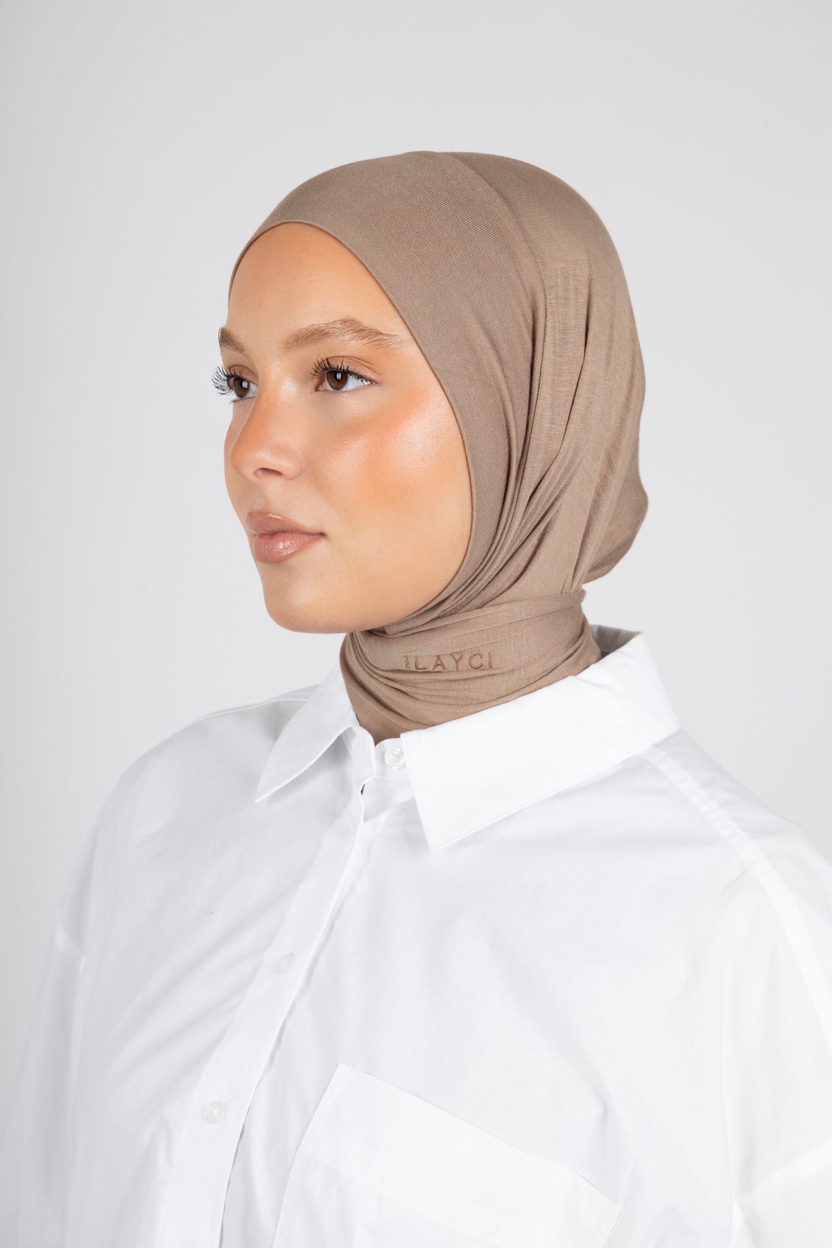 Magnetique Hijab | Mushroom