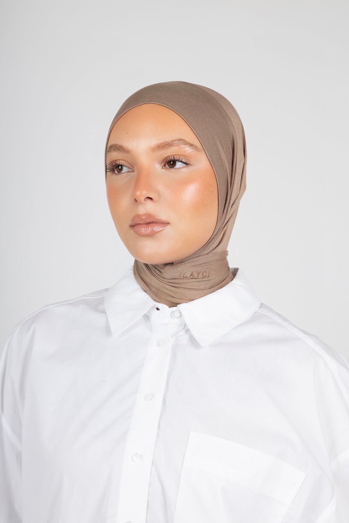 Magnetique Hijab | Mushroom